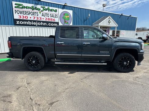 Used 2018 GMC Sierra 1500 SLT w/ SLT Premium Package image 9