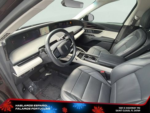 Used 2024 Lincoln Nautilus Premier w/ Equipment Group 102A AWD/4WD image 14