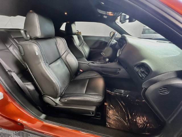 Used 2022 Dodge Challenger R/T w/ Blacktop Package RWD image 30