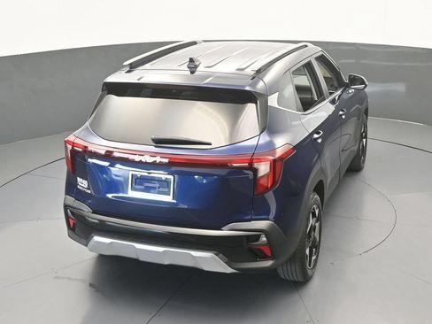 Used 2024 Kia Seltos EX FWD image 49