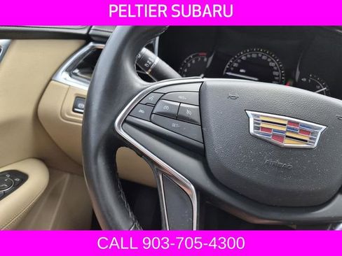 Used 2019 Cadillac XT5 FWD image 29