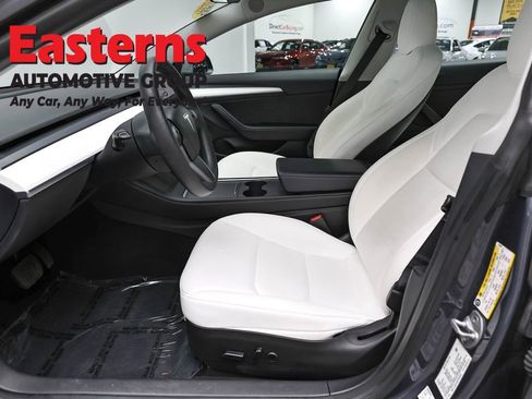 Used 2023 Tesla Model 3 Standard Range image 14