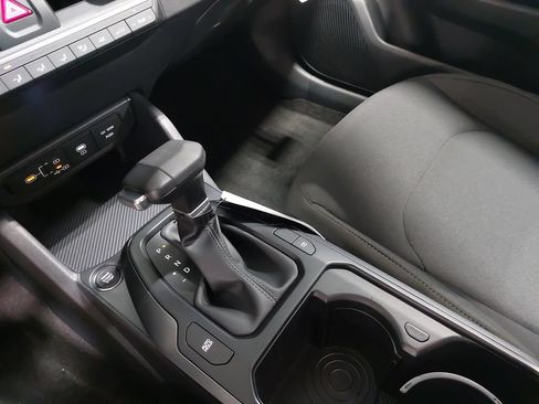 New 2026 Kia K4 FWD image 25
