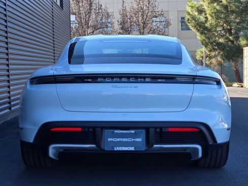 New 2026 Porsche Taycan image 6