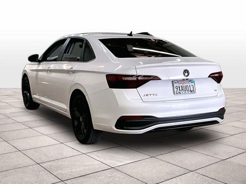 Used 2024 Volkswagen Jetta SE w/ Panoramic Sunroof Package FWD image 14