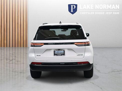 New 2024 Jeep Grand Cherokee Limited w/ Luxury Tech Group II image 6