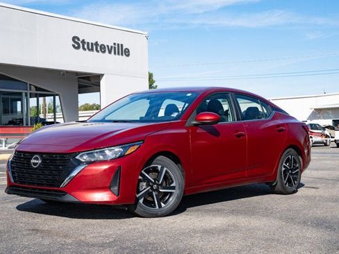 Used 2024 Nissan Sentra SV image 1