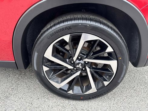 Used 2023 Mitsubishi Outlander SE FWD image 6