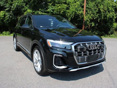 New 2025 Audi Q7 3.0T Premium Plus image 2