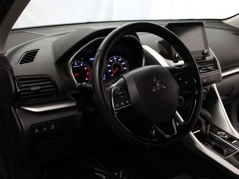 Used 2024 Mitsubishi Eclipse Cross SEL AWD/4WD image 17