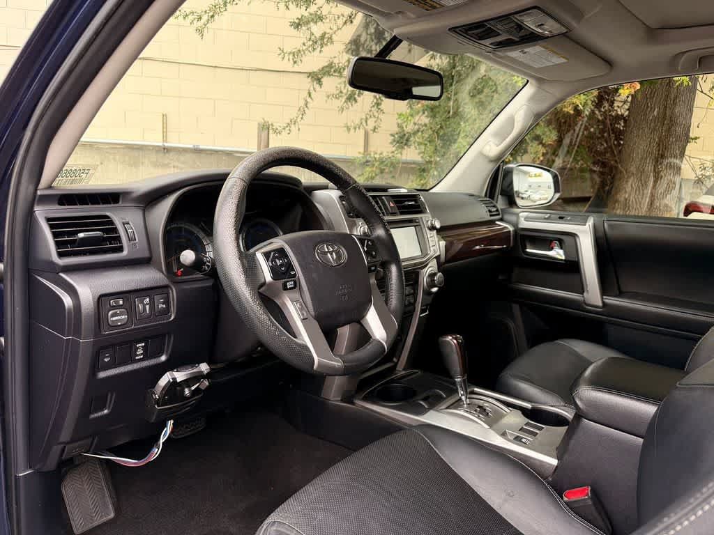 Used 2015 Toyota 4Runner Limited RWD image 2