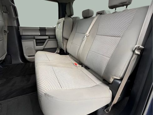 Used 2016 Ford F150 XLT image 17