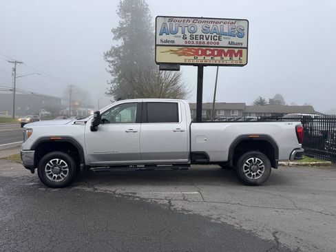 Used 2022 GMC Sierra 3500 SLE w/ SLE Value Package image 7