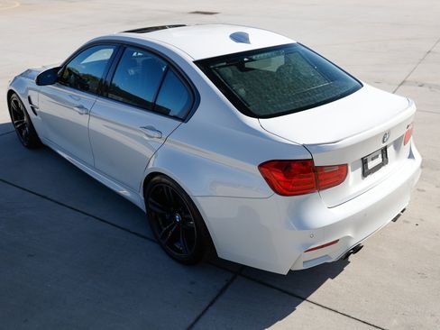 Used 2015 BMW M3 image 10
