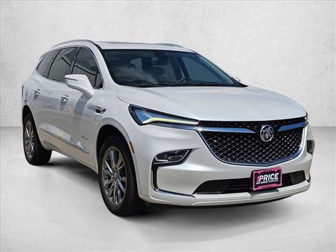 Used 2023 Buick Enclave Avenir w/ Avenir Technology Package FWD image 3
