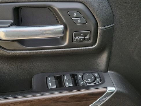 Used 2021 GMC Sierra 1500 SLT image 22