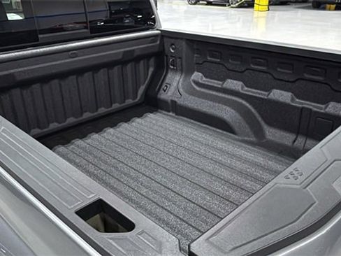 New 2026 Chevrolet Colorado W/T image 8