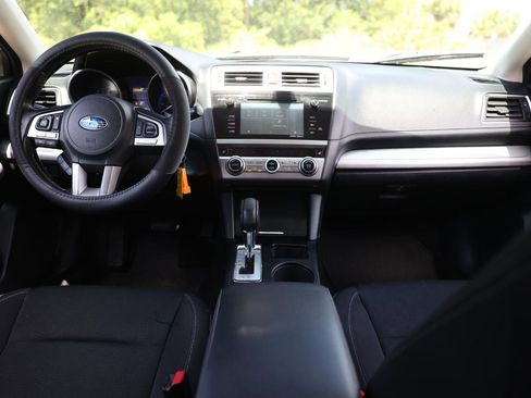 Used 2015 Subaru Legacy 2.5i Premium AWD/4WD image 21