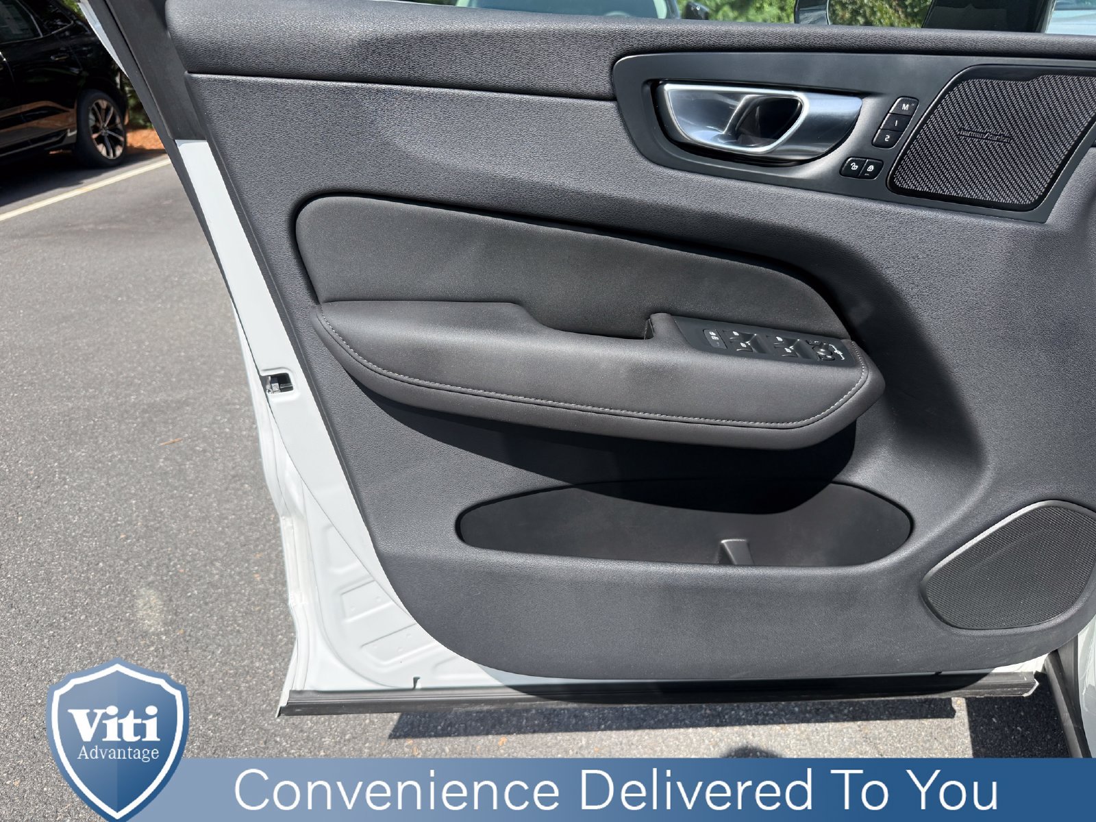 Used 2026 Volvo XC60 B5 Ultra w/ Protection Package Premier AWD/4WD image 16