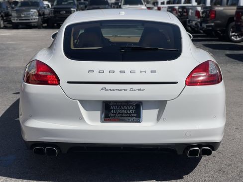 Used 2012 Porsche Panamera Turbo image 18