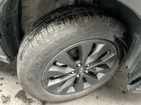 Certified 2025 Subaru Outback Onyx Edition image 10