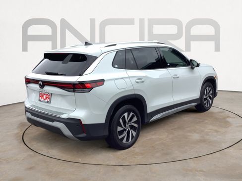 New 2026 Volkswagen Tiguan S FWD image 8