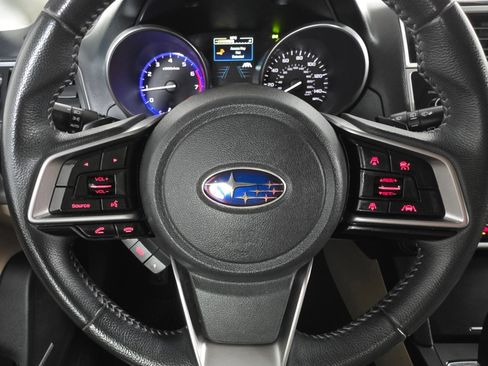 Used 2018 Subaru Outback 2.5i Limited AWD/4WD image 33