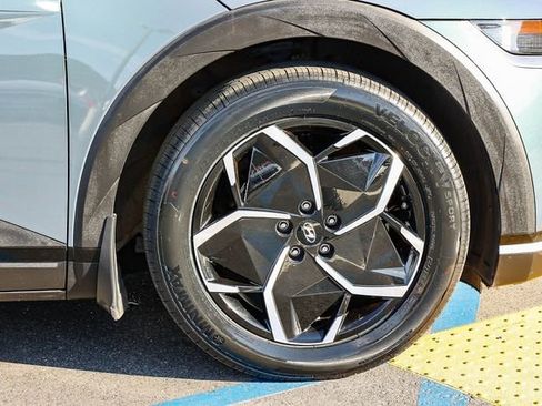 Certified 2023 Hyundai Ioniq 5 SEL image 9