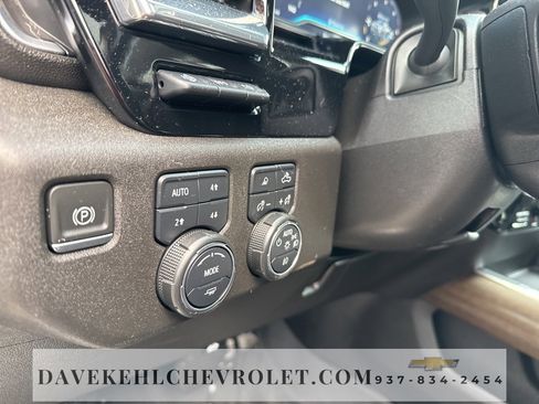 Used 2024 Chevrolet Silverado 3500 High Country w/ Technology Package image 15