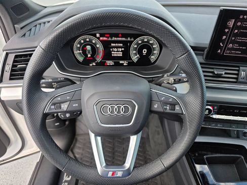 Used 2025 Audi Q5 e Premium Plus w/ Premium Plus Package AWD/4WD image 18