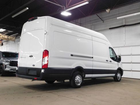 Used 2022 Ford Transit 250 148 High Roof Extended AWD image 6