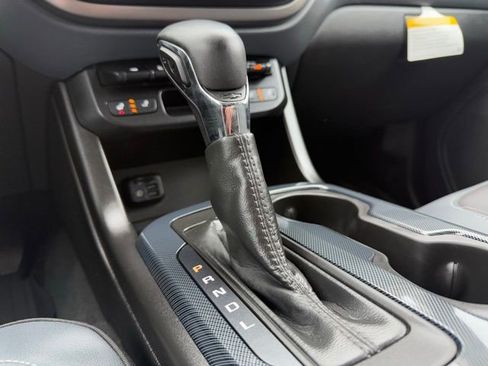 Used 2022 Chevrolet Colorado Z71 image 31