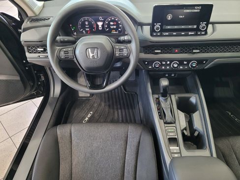 New 2025 Honda Accord SE image 9