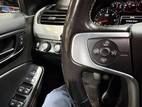 Used 2018 GMC Yukon SLE w/ HD Trailering Package image 26