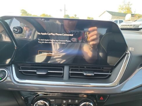 New 2026 Chevrolet Trax ACTIV w/ Driver Confidence Package FWD image 22