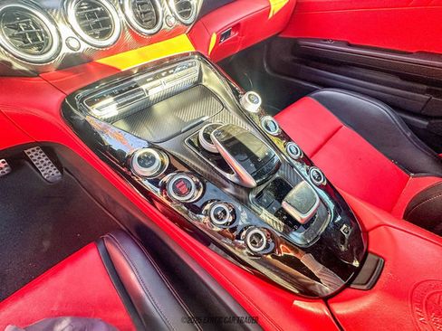 Used 2016 Mercedes-Benz AMG GT S image 29