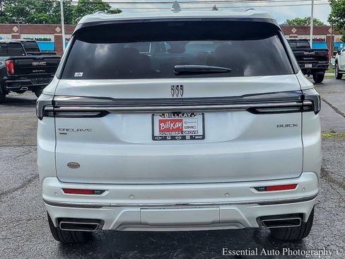 Used 2025 Buick Enclave Avenir w/ Super Cruise Package image 6