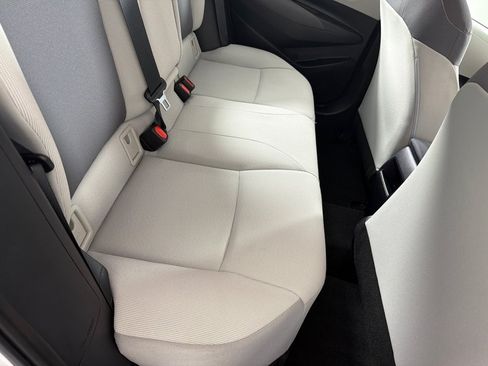 Used 2022 Toyota Corolla LE FWD image 20