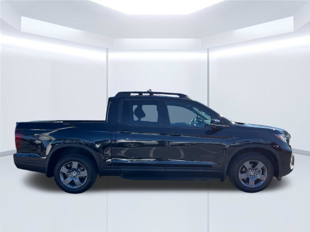 Certified 2024 Honda Ridgeline TrailSport image 6