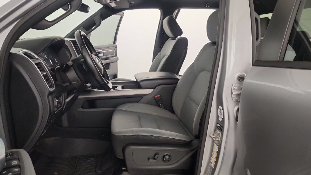 Used 2021 RAM 1500 Big Horn AWD/4WD image 14