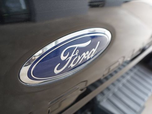 Used 2024 Ford F250 Lariat w/ Lariat Ultimate Package AWD/4WD image 6