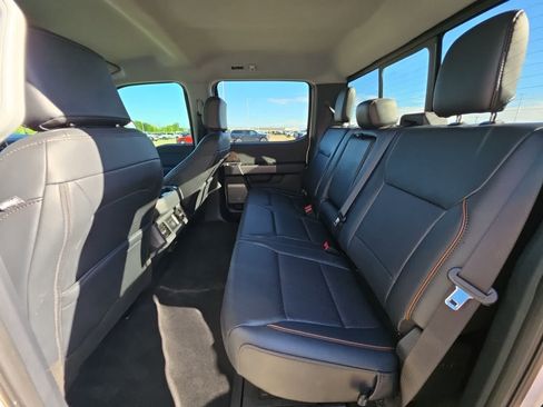 Used 2025 Ford F250 Lariat w/ Black Appearance Package AWD/4WD image 39