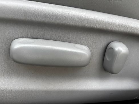 Used 2007 Toyota Camry XLE image 35