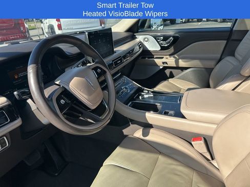 Used 2021 Lincoln Aviator Reserve w/ Equipment Group 201A image 19