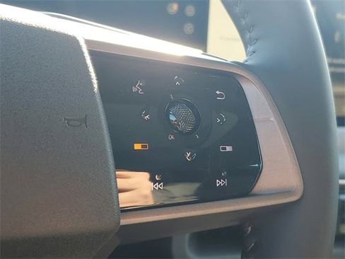 New 2026 Nissan Leaf Platinum+ w/ Cargo Package (Platinum+) image 23