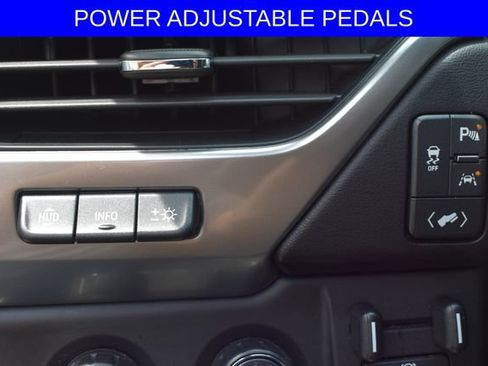 Used 2019 Chevrolet Tahoe Premier w/ RST 6.2L Performance Edition AWD/4WD image 7