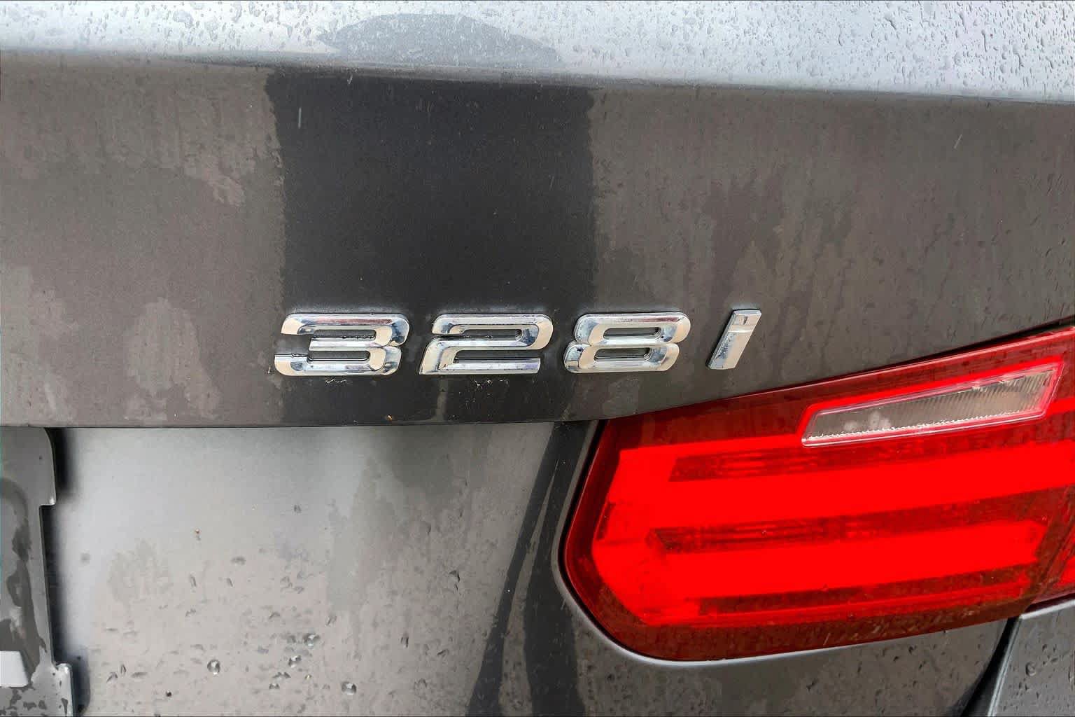 Used 2012 BMW 328i Sedan RWD image 10