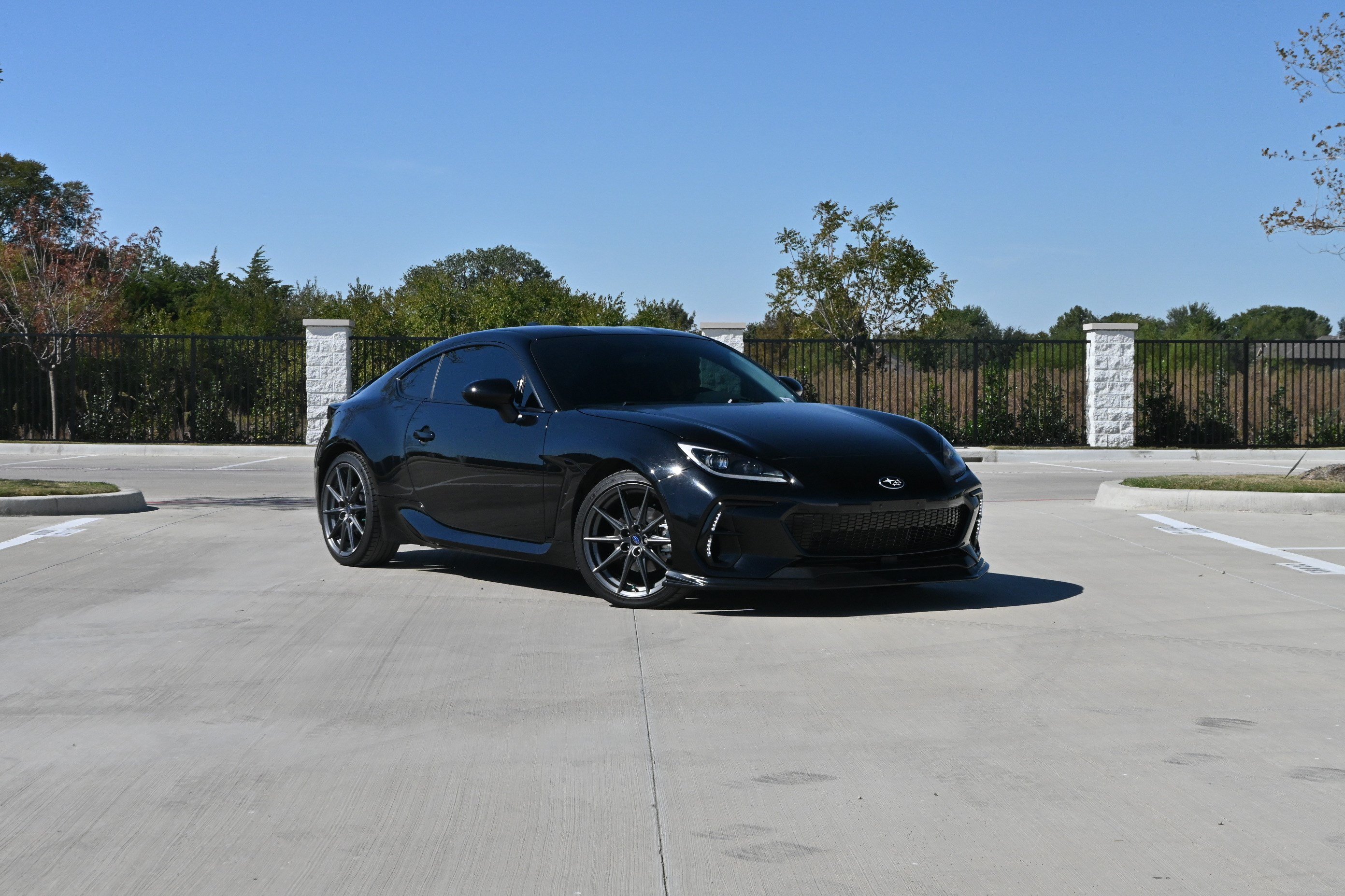 Used 2023 Subaru BRZ Limited RWD image 2