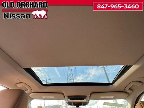 Used 2023 Nissan Rogue Platinum w/ Platinum Premium Package AWD/4WD image 12