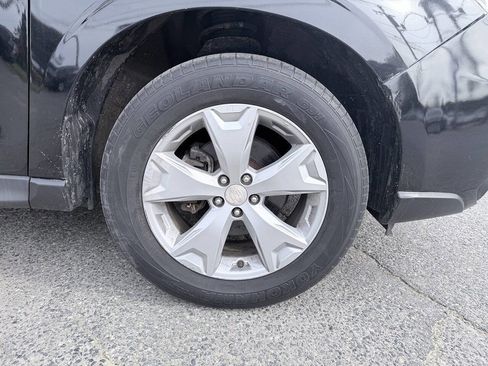 Used 2016 Subaru Forester 2.5i Limited AWD/4WD image 7